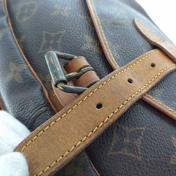 Louis Vuitton Monogram Saumur Shoulder Bag Brown - Picture 6 of 10